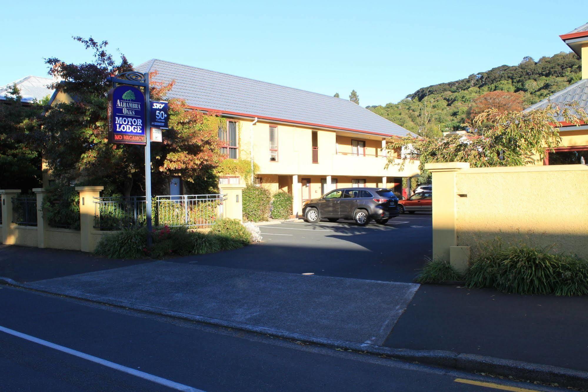 Alhambra Oaks Motor Lodge Dunedin Exterior foto